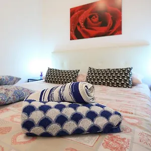Home&sharm Reitani Catania