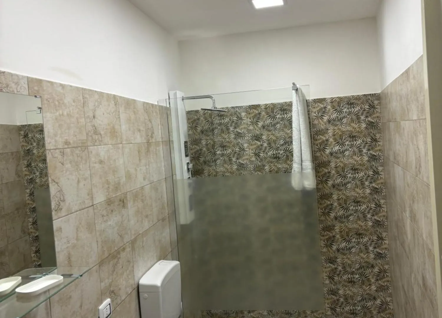 Appartamento La Quiete House 30 Aeroporto di Catania Fontana Rossa